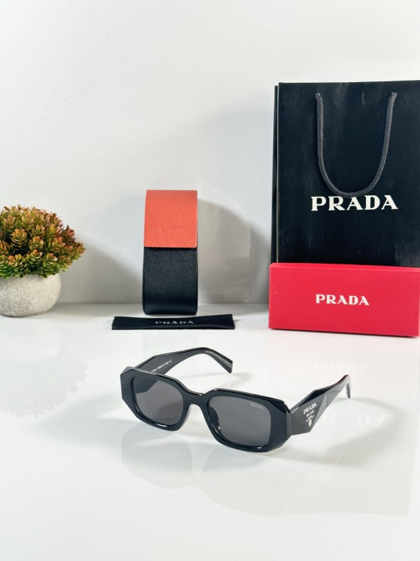 Pra/da Mila/no with imported brand kit